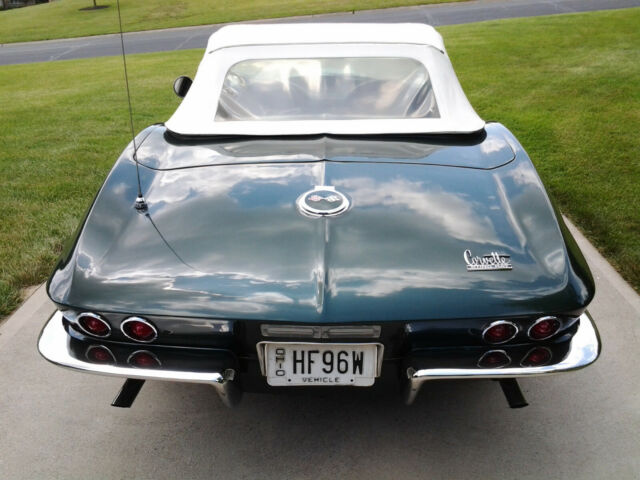 Chevrolet Corvette 1967 image number 28