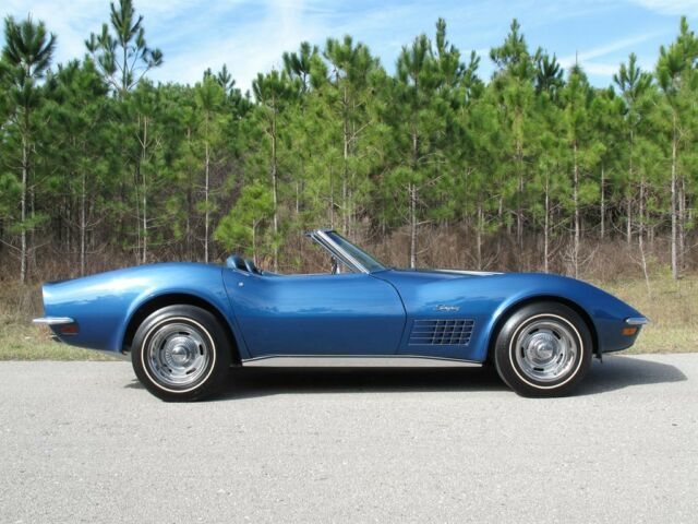 Chevrolet Corvette 1971 image number 32