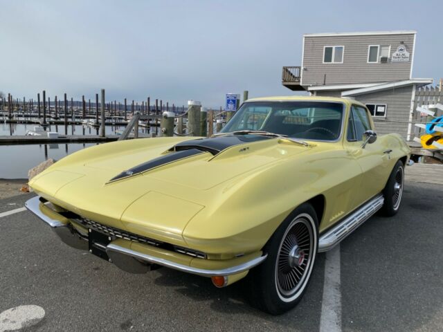 Chevrolet Corvette 1967 image number 22