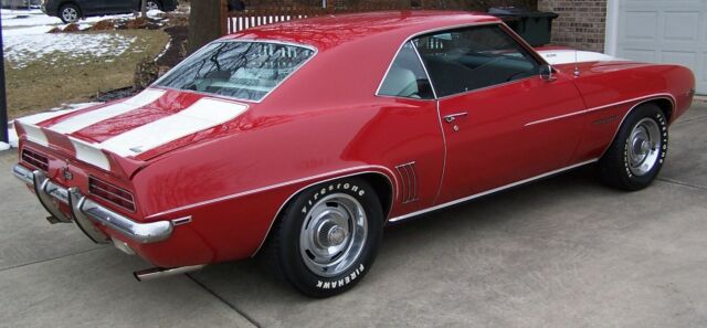 Chevrolet Camaro 1969 image number 2