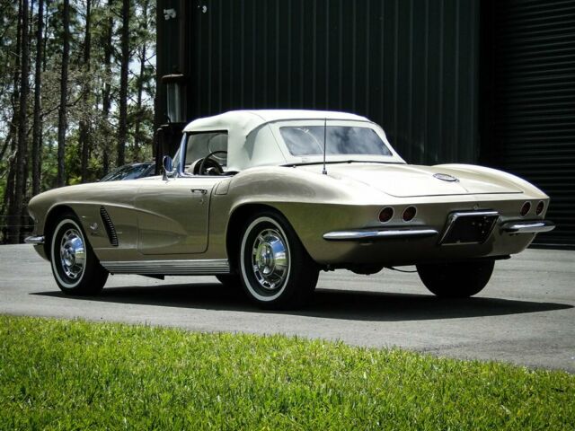 Chevrolet Corvette 1962 image number 3