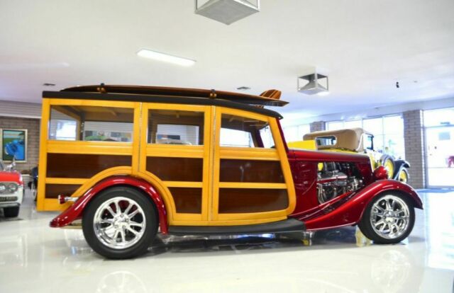 Ford Custom Woodie 1934 image number 14