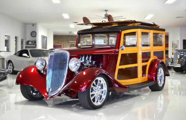 Ford Custom Woodie 1934 image number 26