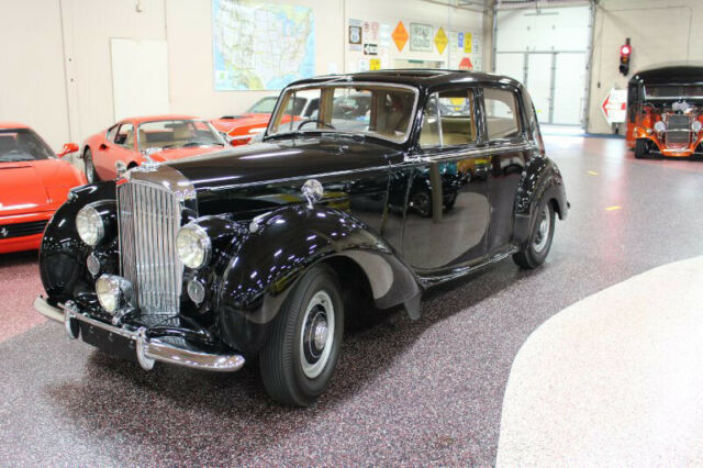 Bentley Mark VI Saloon High Top 1951 image number 25