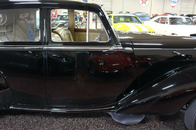 Bentley Mark VI Saloon High Top 1951 image number 9