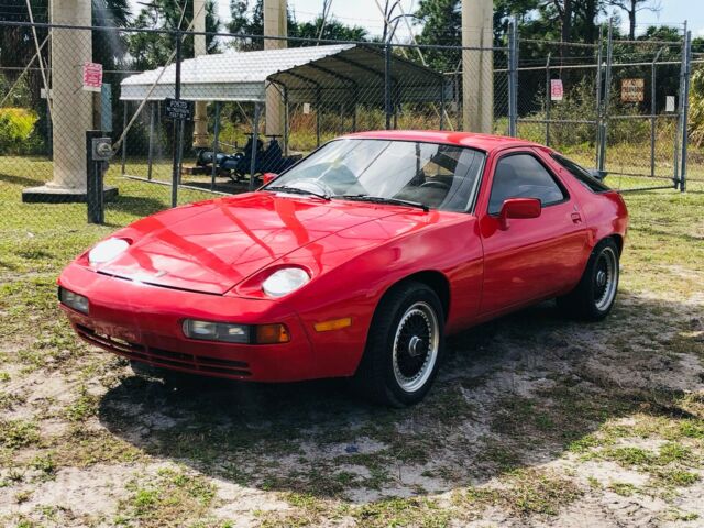 Porsche 928 1979 image number 27