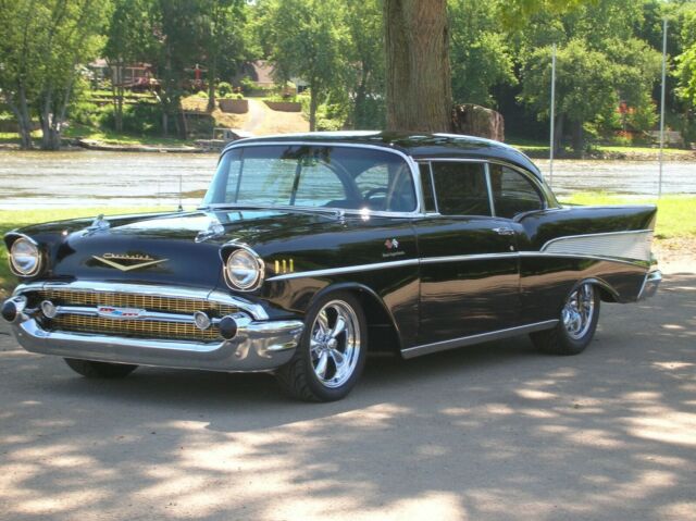 Chevrolet Bel Air/150/210 1957 image number 0