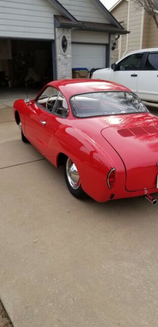 Volkswagen Karmann Ghia 1962 image number 2