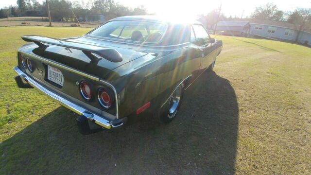 Plymouth Barracuda 1973 image number 31