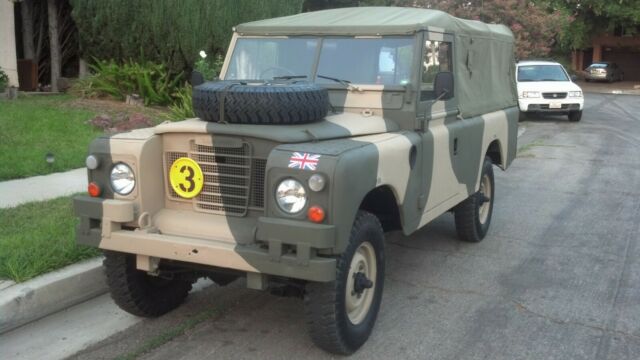 Land Rover 109 1973 image number 0