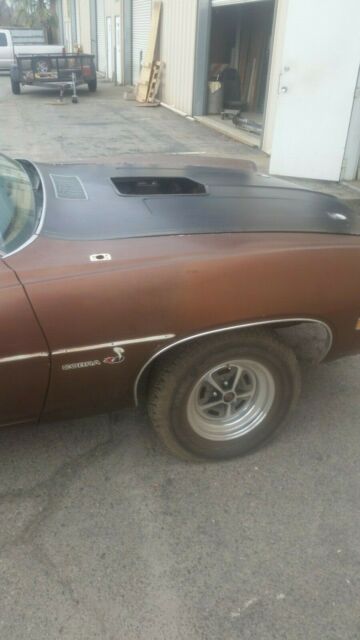 Ford Torino 1970 image number 2