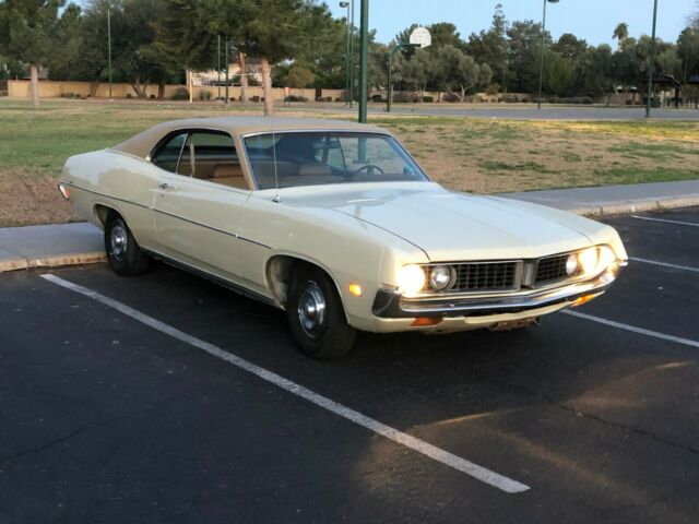 Ford Torino 1971 image number 2