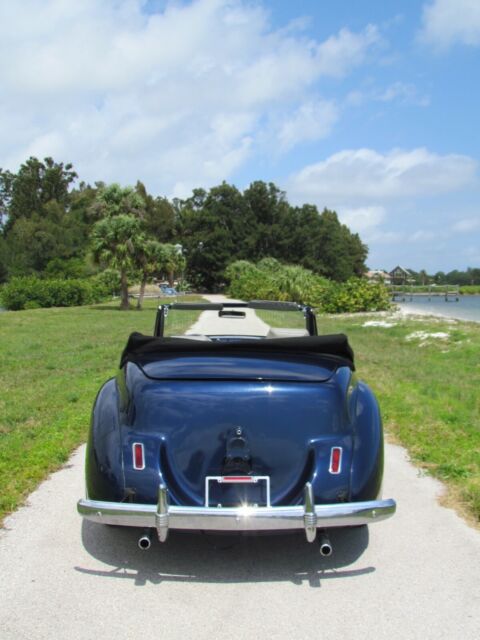 Lincoln Continental 1940 image number 7