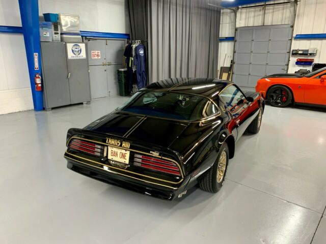 Pontiac Trans Am 1977 image number 15