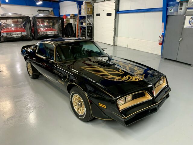 Pontiac Trans Am 1977 image number 17