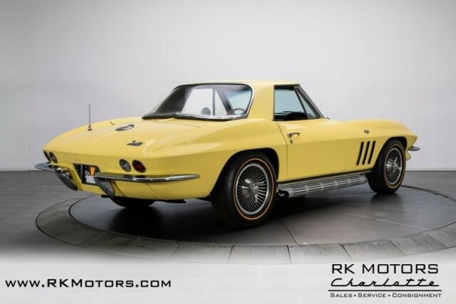 Chevrolet Corvette 1966 image number 33