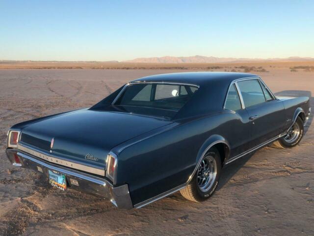 Oldsmobile Cutlass 1967 image number 28