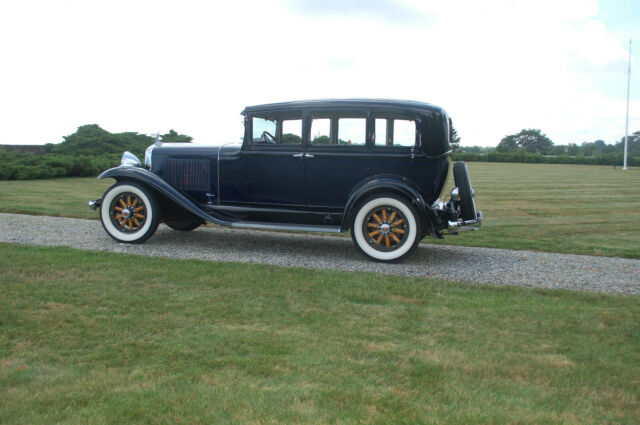 Studebaker Commander 1931 image number 3