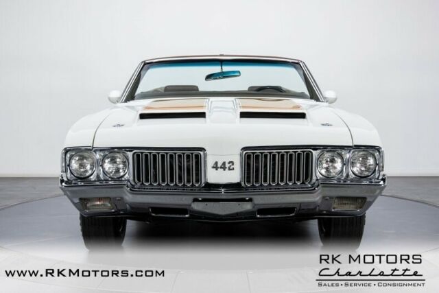 Oldsmobile 442 1970 image number 18