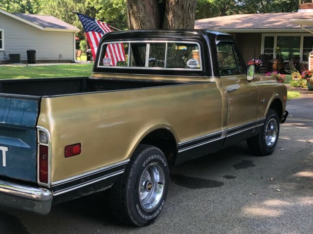 Chevrolet C-10 1970 image number 2