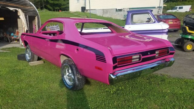 Plymouth Duster 1972 image number 16