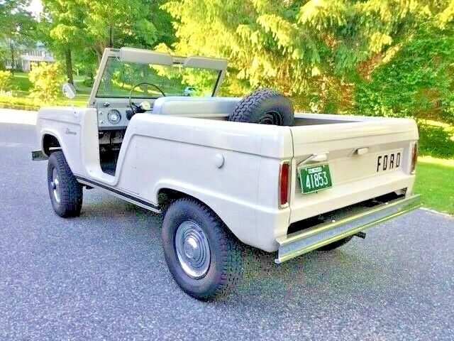 Ford Bronco 1966 image number 14