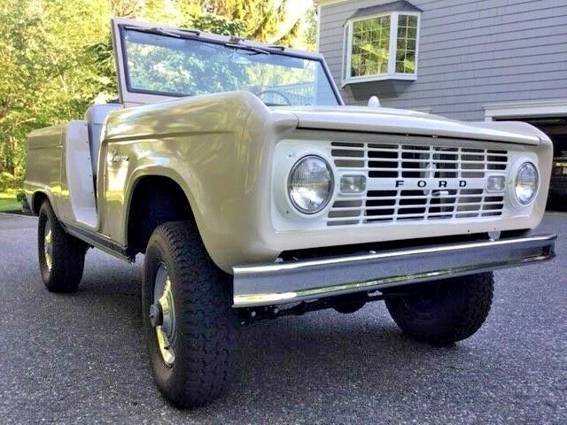 Ford Bronco 1966 image number 15