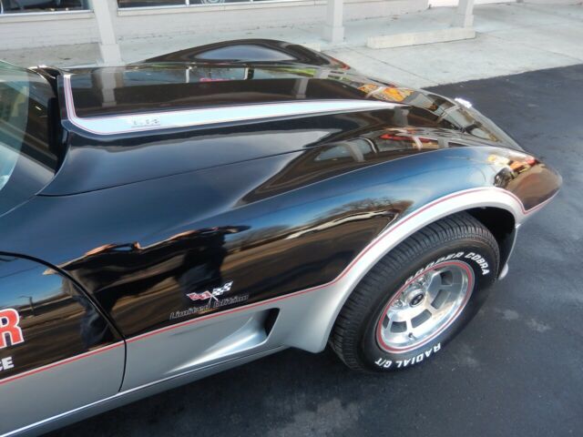 Chevrolet Corvette 1978 image number 1