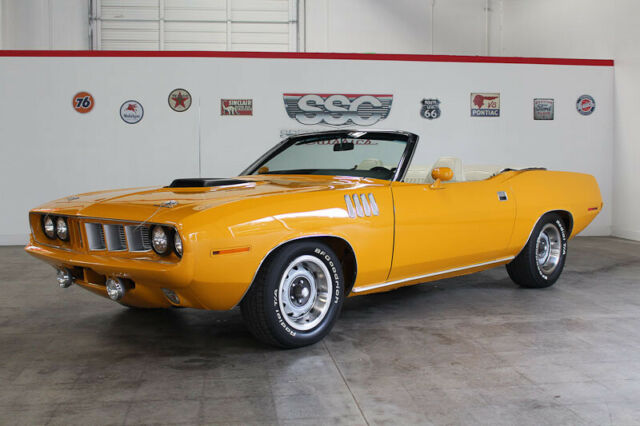 Plymouth Barracuda 1971 image number 1