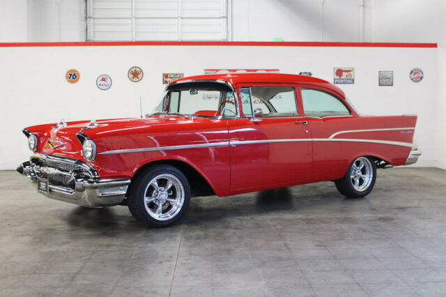 Chevrolet Bel Air/150/210 1957 image number 0