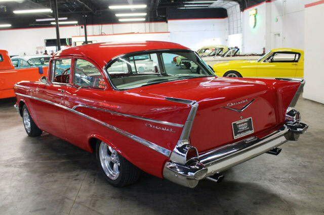 Chevrolet Bel Air/150/210 1957 image number 33