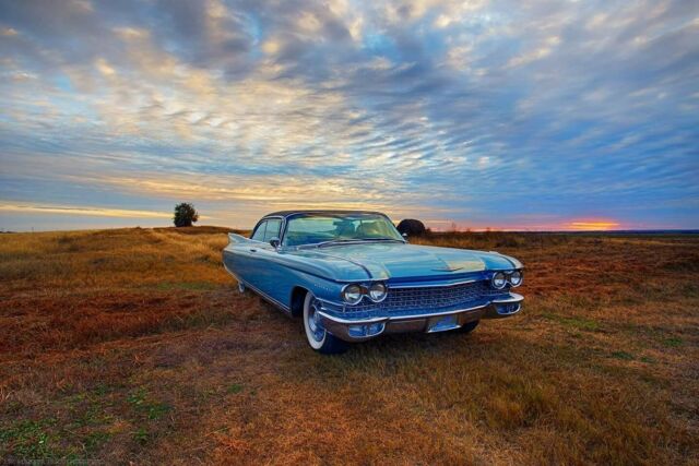 Cadillac Eldorado 1960 image number 2