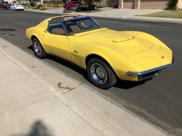 Chevrolet Corvette 1969 image number 28