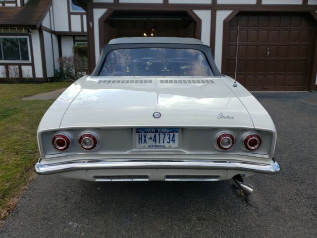 Chevrolet Corvair 1965 image number 16