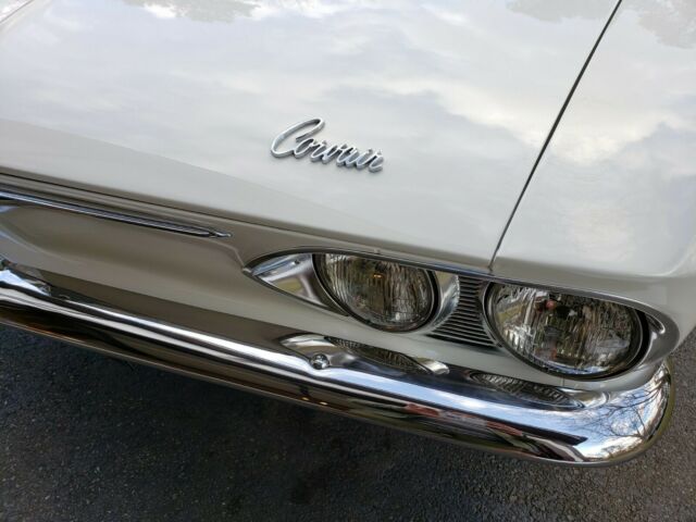 Chevrolet Corvair 1965 image number 18