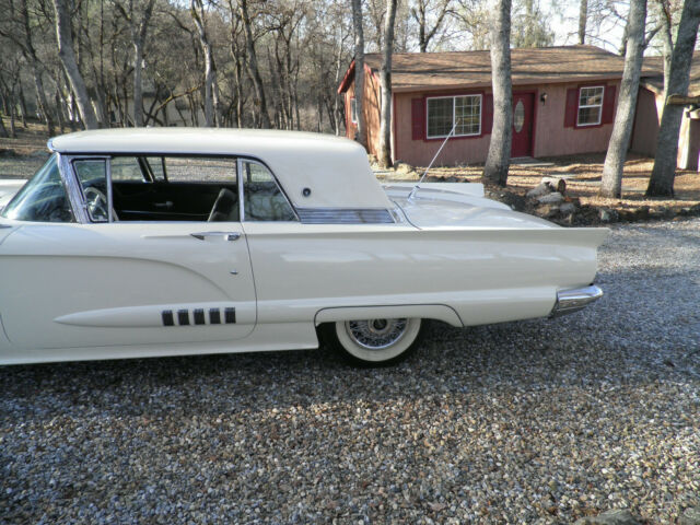 Ford Thunderbird 1958 image number 19