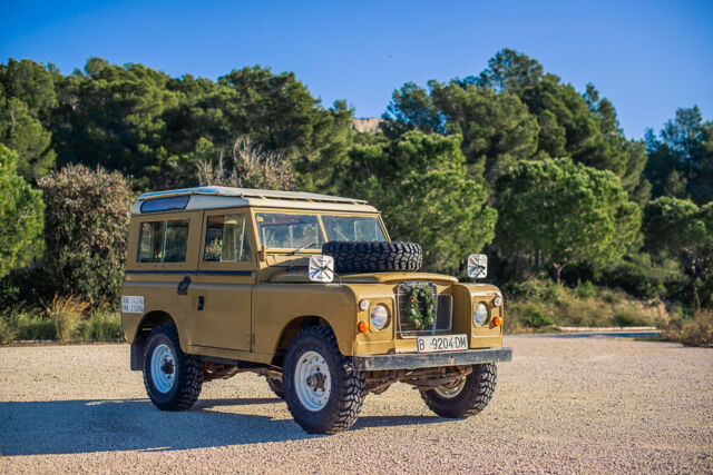 Land Rover 88 1979 image number 19