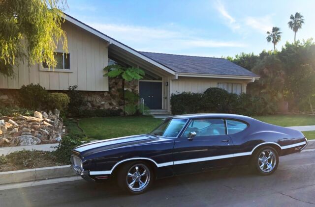 Oldsmobile Cutlass 1970 image number 17