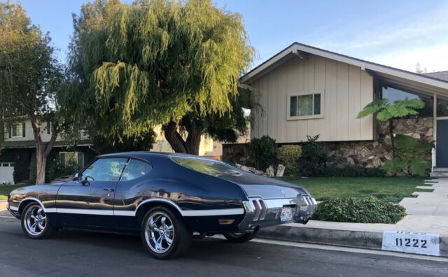 Oldsmobile Cutlass 1970 image number 19