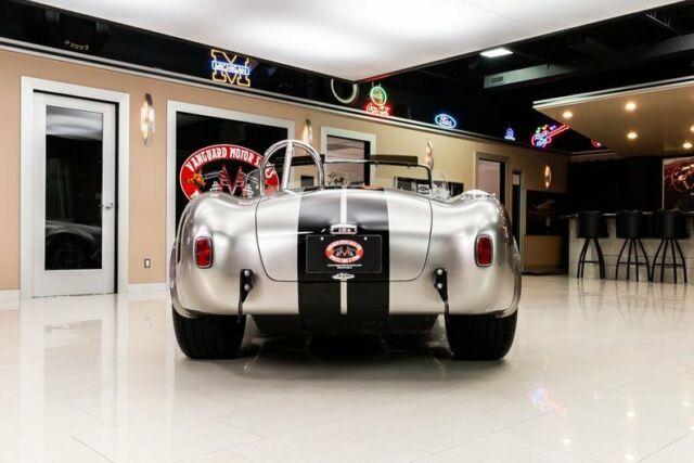 Shelby Cobra 1965 image number 12