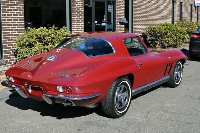 Chevrolet Corvette 1962 image number 28