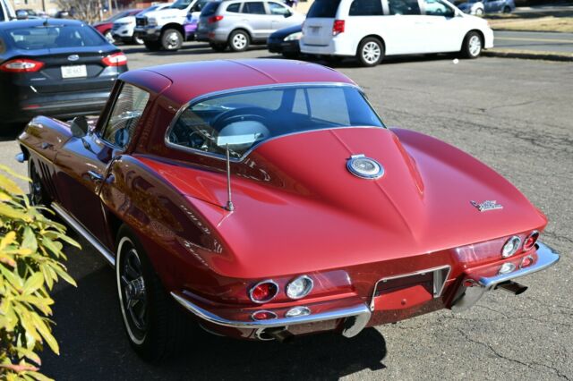 Chevrolet Corvette 1962 image number 30