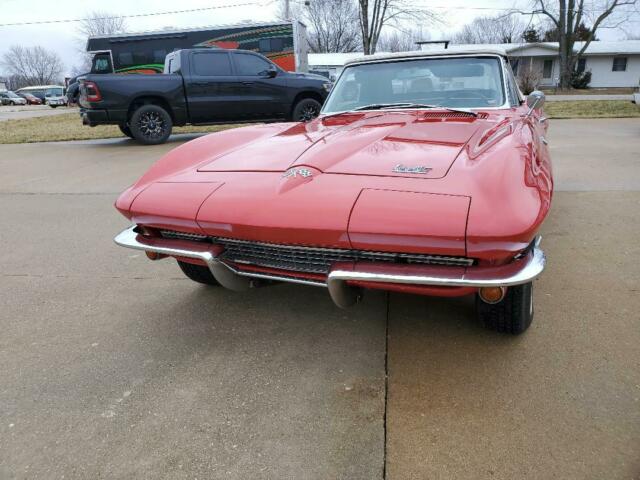 Chevrolet Corvette 1966 image number 2