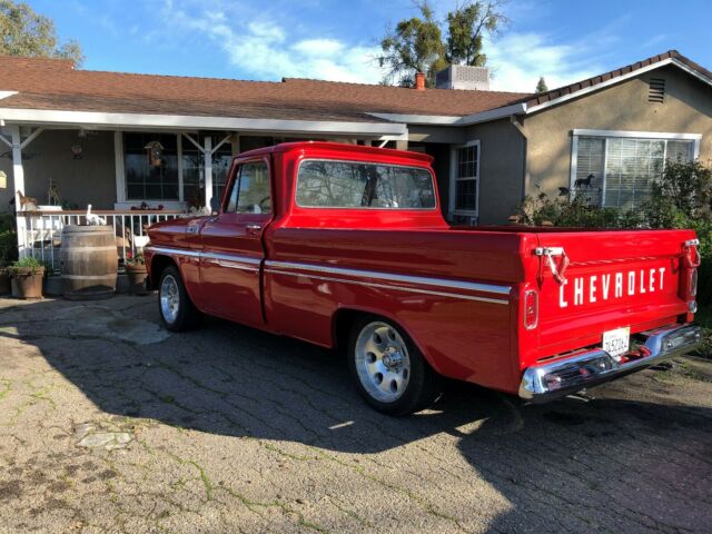 Chevrolet C-10 1965 image number 1