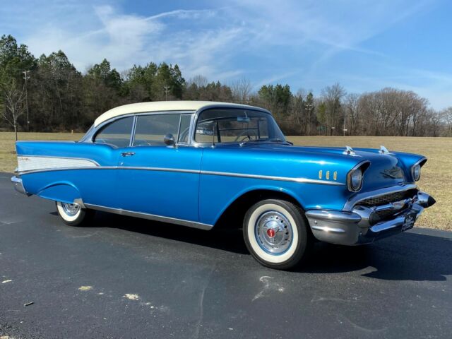 Chevrolet Bel Air/150/210 1957 image number 30