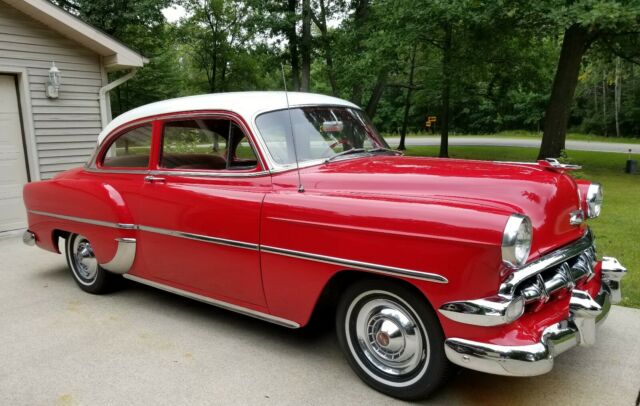 Chevrolet Bel Air/150/210 1954 image number 0