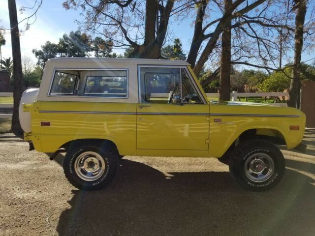 Ford Bronco 1974 image number 18