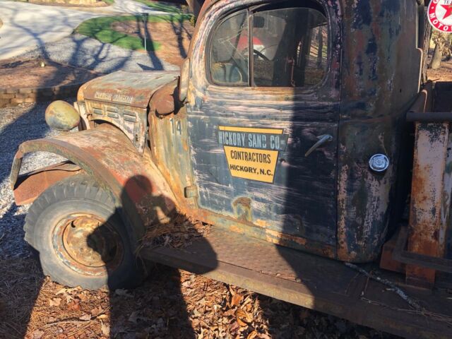 Dodge Power Wagon 1949 image number 33