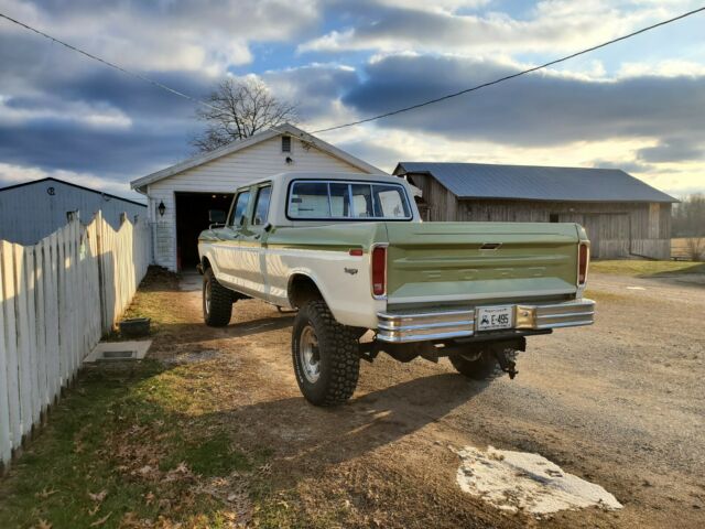 Ford F-250 1977 image number 21