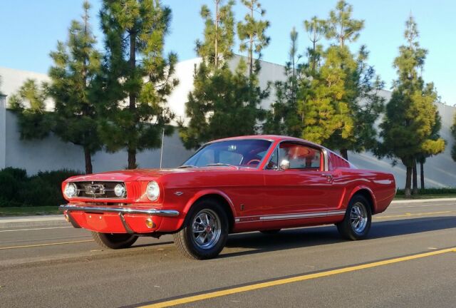 Ford Mustang 1965 image number 17